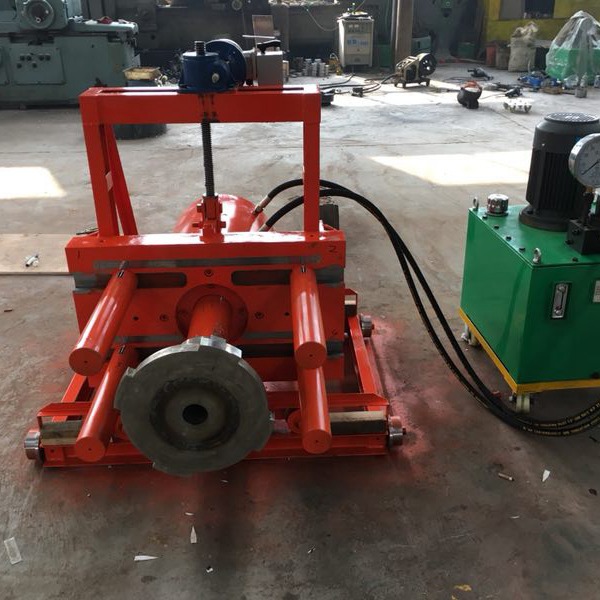漲拉機 